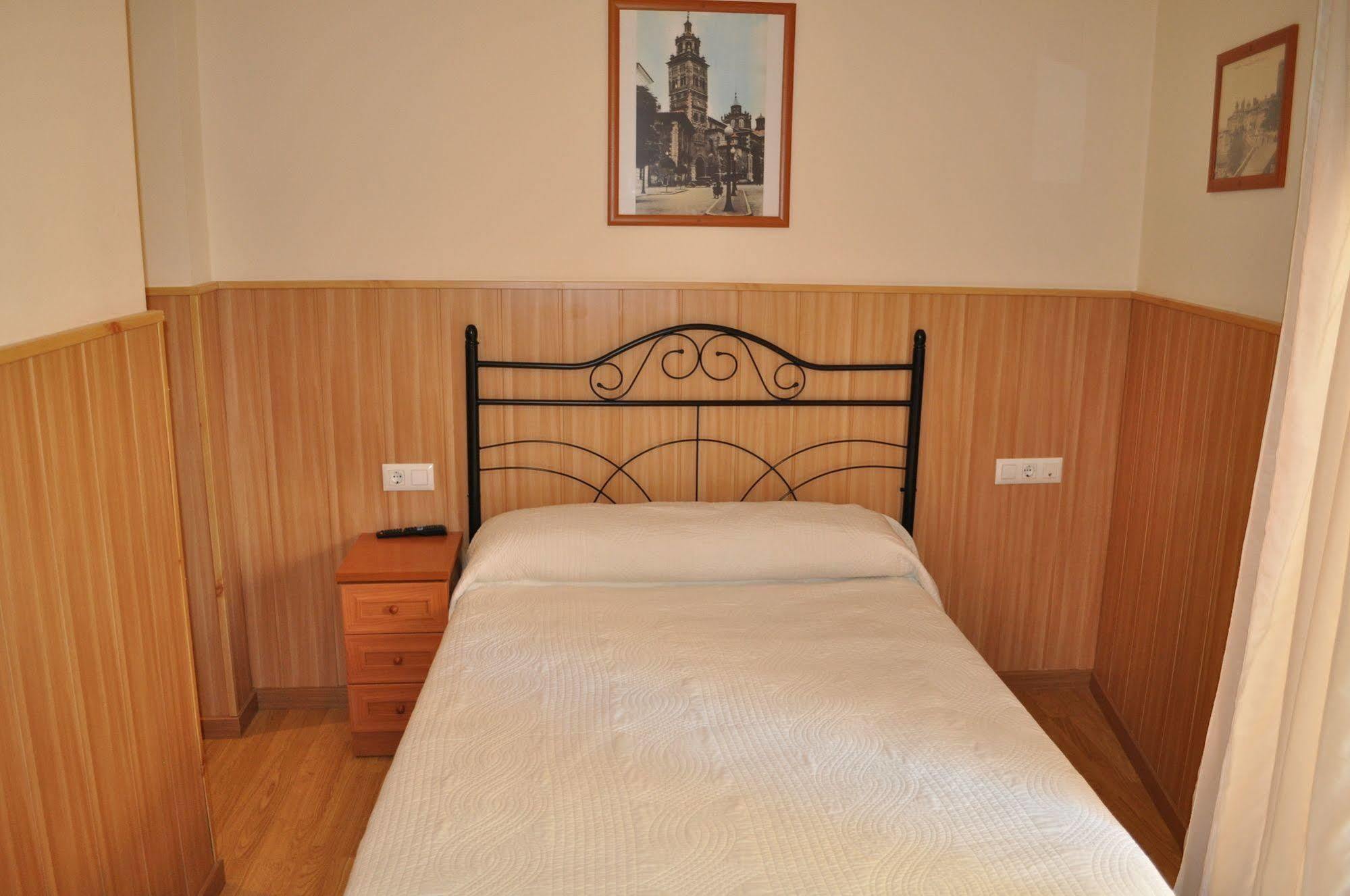 Hostal Alcazaba Teruel Exteriér fotografie